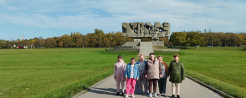 09.10.2024 r. Wyjazd na cmentarz i zwiedzanie Państwowego Muzeum na Majdanku